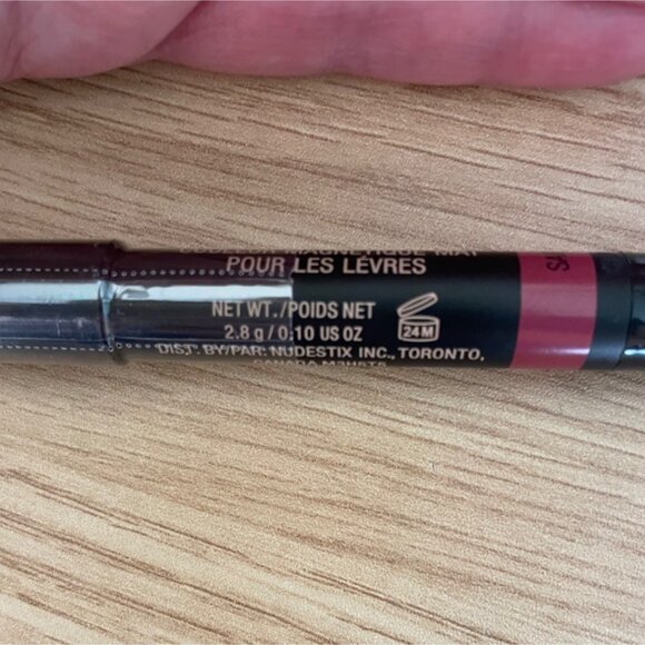 Nudestix Magnetic Matte Lip Color in Saint Red Full Size 2.8g/0.10oz - Picture 4 of 8